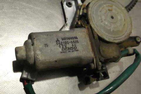 Foto 3ª: Elevalunas Eléctrico Delantero Derecho Mitsubishi L200 2.5 TD 99CV 73KW [D 4D56] (2000)