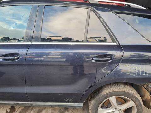 Puerta Trasera Izquierda Mercedes Clase ML 350 3.0 D 258CV 190KW AUT. W166) BLUETEC 166.004) OM642