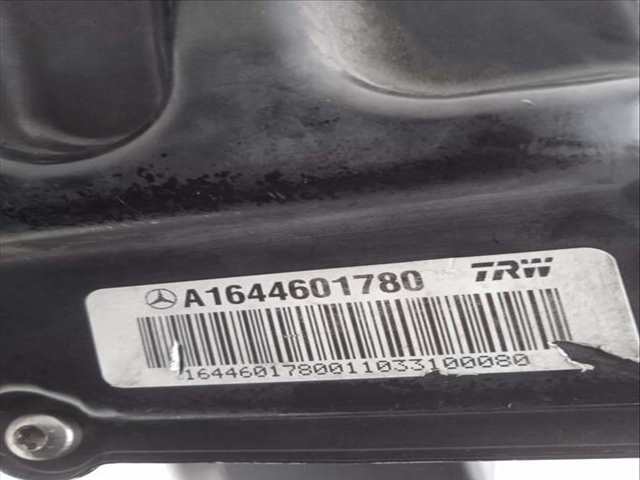 Foto 3ª: Bomba de Direccion Mercedes Clase ML 300 3.0 CDI W164) CAT (2011)