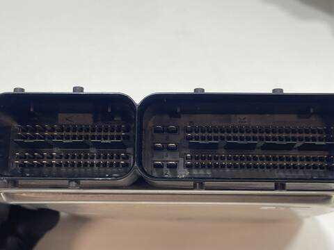 Foto 2ª: Centralita Motor ECU Audi Q5 CAHA (2010)