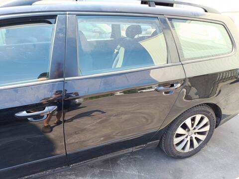 Puerta Trasera Izquierda Volkswagen Passat CBAB