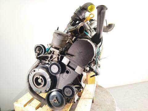 Foto 4ª: Despiece Motor Volkswagen Transporter 2.5 TDI 102CV 75KW [ACV] (1998)