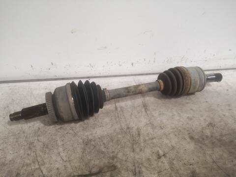 Transmision Delantera Izquierda Kia Carnival J3