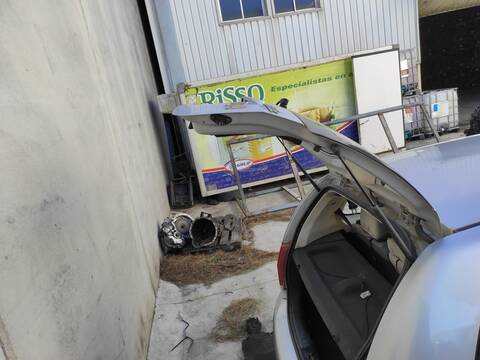 Portón Hyundai Getz G4HD