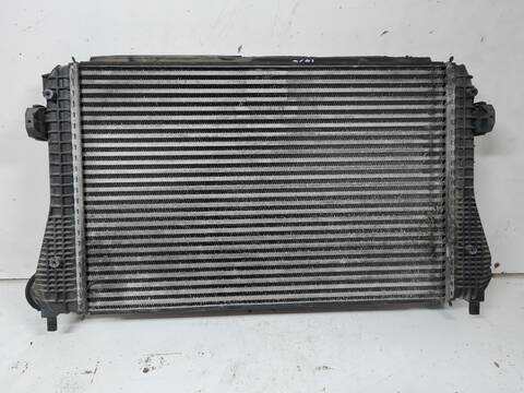Foto 3ª: Intercooler Volkswagen Passat 2.0 TDI BERLINA 140CV 103KW [BKP] (1950)