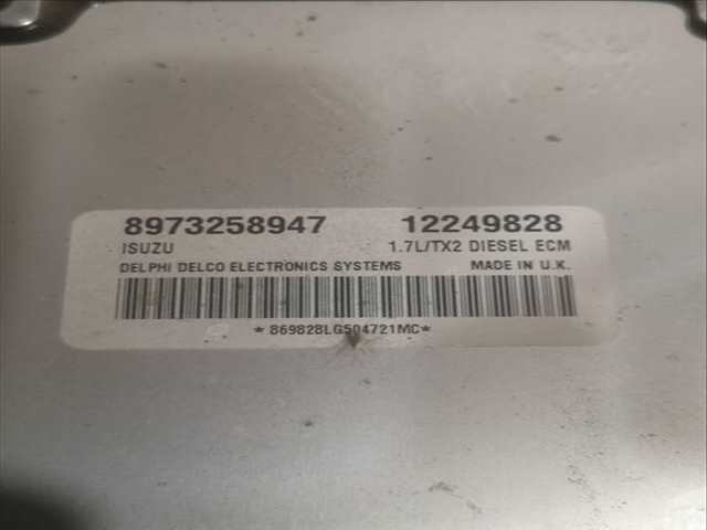 Centralita Motor ECU Opel Meriva Y17DT