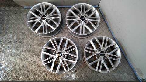 Juego LLantas Kia Picanto CONCEPT 67CV 49KW