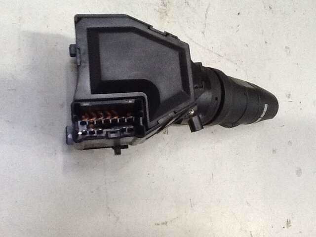 Foto 3ª: Mando Multifuncion Nissan Terrano 2.7 TDI (1996)