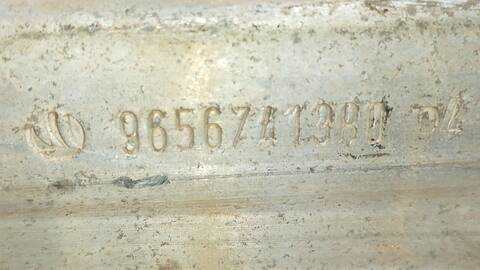 Foto 4ª: Refuerzo Paragolpes Delantero Peugeot 308 CONFORT 109CV 80KW [9HX O 9H01] (2009)