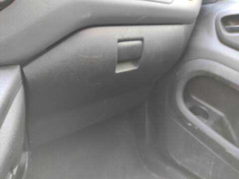 Guantera Citroen Berlingo 9HT FURGON