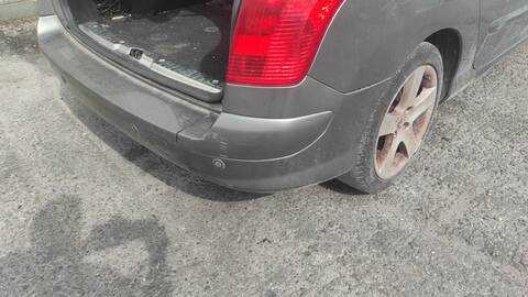 Foto 3ª: Paragolpes Trasero Peugeot 308 RHR (2008)