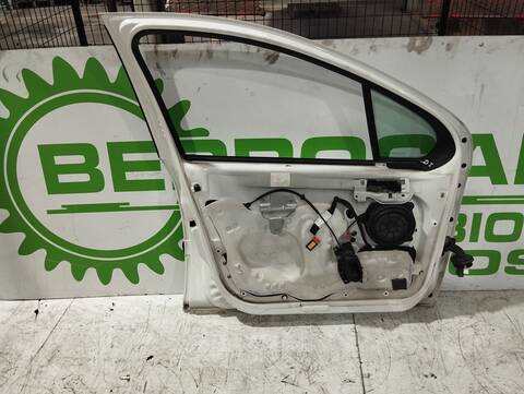 Foto 3ª: Puerta Delantera Izquierda Peugeot 207 1.4 73CV 54KW [KFVTU3A] (2007)