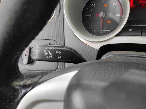 Foto 2ª: Mando Multifuncion Seat Ibiza CAYB (2010)