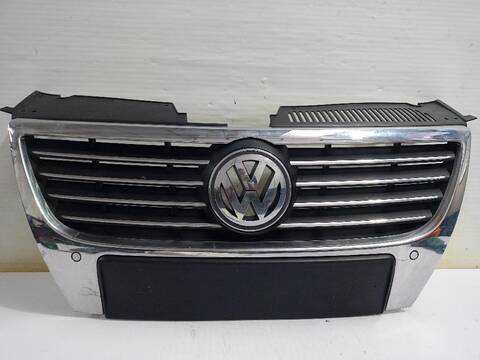Foto 3ª: Rejilla Delantera Volkswagen Passat INDIVIDUAL 140CV (2005)