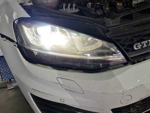 Foto 2ª: Faro Derecho Volkswagen Golf 2.0 GTD 184CV 135KW [CUNA] (2013)