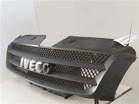 Foto 3ª: Rejilla Delantera Iveco Daily 2.3 CABINA DOBLE 35 S... BATALLA.3750 116CV 85KW CAMION [D-F1AE0481G*A] (2009)