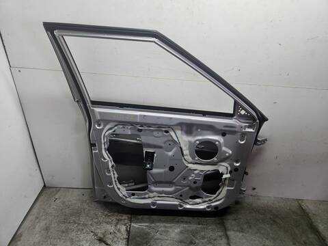 Foto 3ª: Puerta Delantera Izquierda Ssangyong Tivoli 120CV 120KW [175950] (2019)