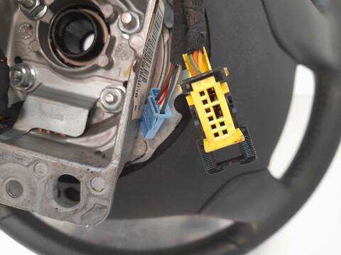 Foto 3ª: Volante Citroen C5 BUSINESS BERLINA 109CV 80KW [9HZ] (2010)