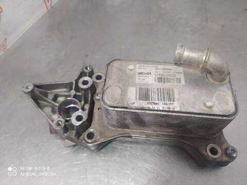 Foto 2ª: Radiador Aceite Mercedes Clase C 160 BERLINA 204CV 150KW (2007)