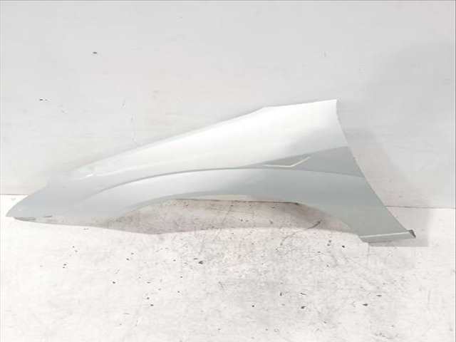 Foto 2ª: Aleta Delantera Izquierda Ford Focus 1.8 TDCI 100CV [FFDA] (1998)