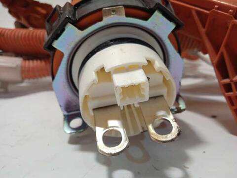 Foto 4ª: Centralita Motor ECU Toyota Auris 1.8 16V CAT HIBRIDO) 99CV 73KW [2ZR] (2017)