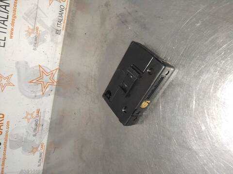 Foto 2ª: Modulo Confort BCM Renault Megane ZEN BERLINA 110CV 81KW IV BERLINA 5P [K9K G6] (2017)