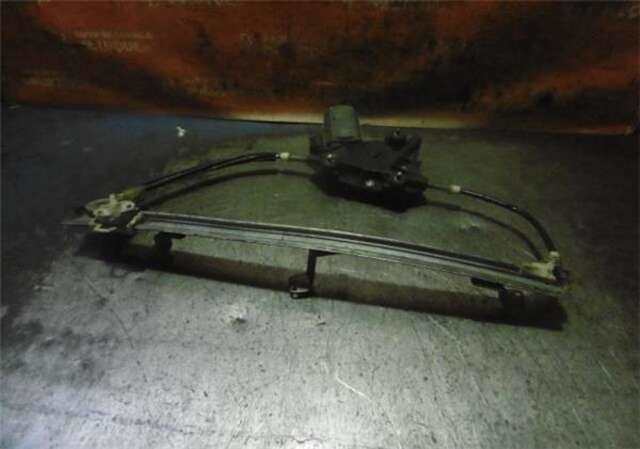 Foto 2ª: Elevalunas Eléctrico Delantero Derecho Alfa Romeo 156 1.6 16V [AR67601]