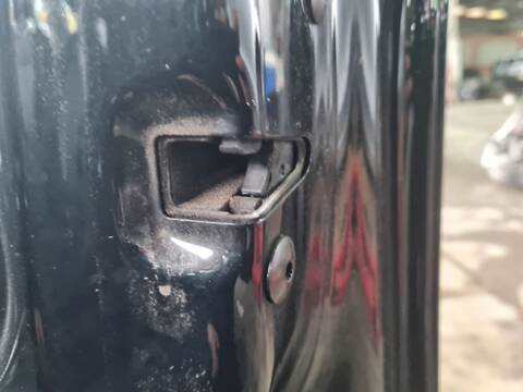 Cerradura Puerta Delantera Derecha Audi A1 25 TFSI BASICO 95CV 70KW