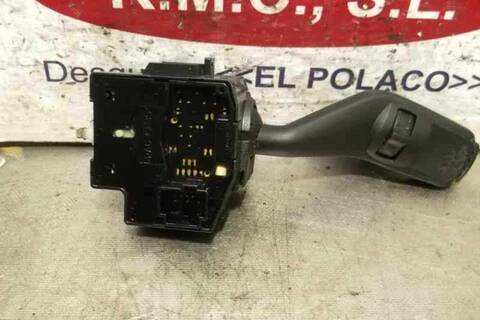 Foto 2ª: Mando Multifuncion Ford Focus 1.6 TDCI CAT BERLINA 109CV 80KW [G8DA] (2004)