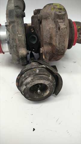 Turbocompresor Opel Zafira 1.9 D