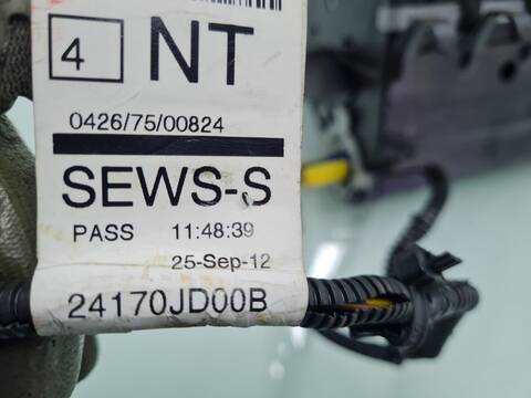 Foto 4ª: Airbag Delantero Derecho Nissan Qashqai ACENTA 4X4 131CV 96KW [R9M] (2009)