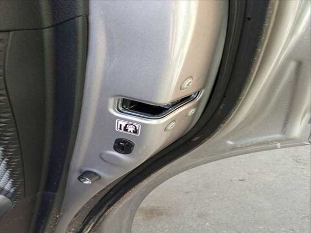 Cerradura Puerta Trasera Derecha Toyota CHR 1.8 HYBRID ZYX10_ ZYX11_) 122CV 90KW