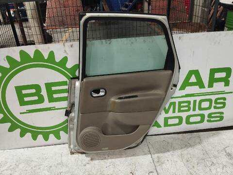 Foto 3ª: Puerta Trasera Derecha Renault Scenic 1.6 16V 113CV [K4M761] (2003)
