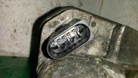 Foto 2ª: Caja Mariposa Audi A8 4.0 V8 32V TDI BITURBO CAT ASE) 275CV 202KW (2003)