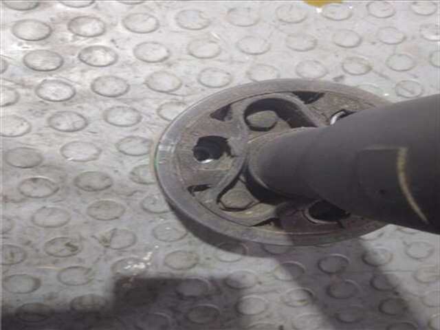 Foto 3ª: Cardán Delantero Mercedes Clase C 160 2.2 220 DIESEL (202.121) [2.2 LTR. - 70 KW DIESEL CAT] [OM 604.910]