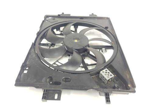 Foto 2ª: Electroventilador Renault Arkana TECHNO 130CV 97KW