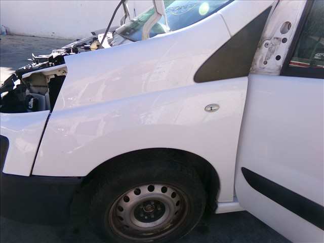 Aleta Delantera Izquierda Peugeot Expert 2.0 HDI 2007-2016