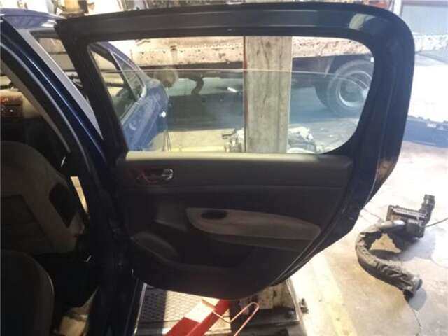 Foto 3ª: Puerta Trasera Derecha Peugeot 307 2.0 HDI 90 [RHY (DW10TD)]