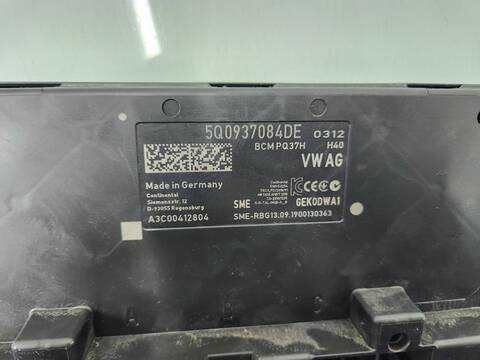 Foto 3ª: Centralita Motor ECU Volkswagen Golf LAST EDITION BM 131CV 96KW [DPB] (2019)