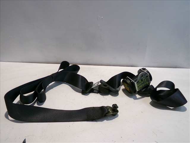 Foto 2ª: Cinturón Trasero Izquierdo Opel Agila 1.3 CDTI 2000-2008 [Z13DT] (2004)