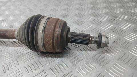 Foto 2ª: Transmision Delantera Derecha Renault Express 1.5 BLUE DCI 95 F6AB) 95CV 70KW FURGONETA FURGONETA/MONOVOLUMEN [K9K876] (2024)