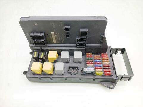 Caja Reles Fusibles Mercedes Sprinter 316 CDI 906.131 906.133 906.135 906.231 906.233 ... 163CV 120KW
