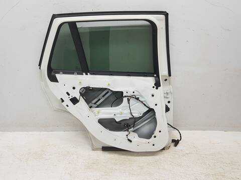 Foto 2ª: Puerta Trasera Izquierda Bmw X1 SDRIVE 18D (2009)