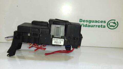 Foto 2ª: Caja Reles Fusibles Volvo XC 70 MOMENTUM AWD 205CV 151KW [D5244T10] (2010)