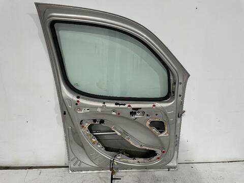 Foto 3ª: Puerta Delantera Izquierda Fiat Doblo 1.9 D ACTIVE 05.2004 ) 63CV [223A6000] (2001)