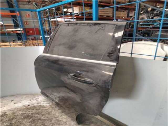 Foto 2ª: Puerta Trasera Izquierda Ford C Max 1.0 EDITION [1.0 LTR. - 92 KW ECOBOOST CAT] (CB7)(2010 _) [M1DA]