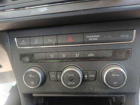 Mando Climatizador Seat Leon FR 150CV 110KW