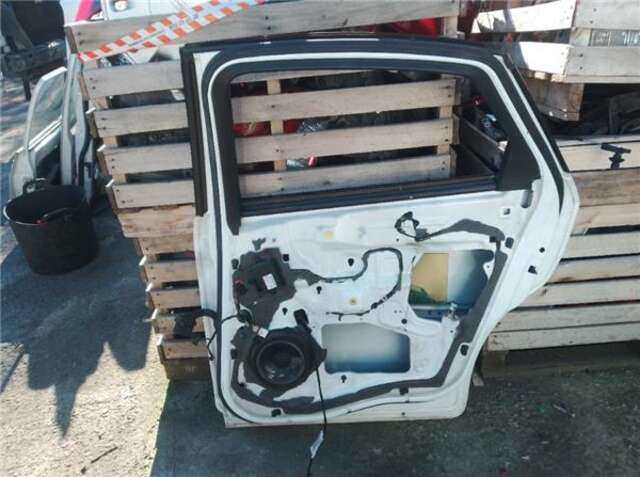 Foto 3ª: Puerta Trasera Derecha Ford Mondeo 2.0 TDCI (140 CV) [QXBA]