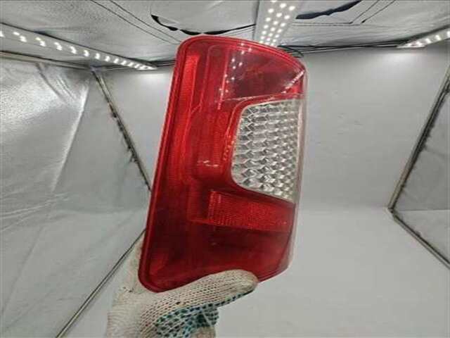 Foto 2ª: Piloto Trasero Izquierdo Ford Tourneo 1.8 KOMBI TREND CORTA (2009- ) [1.8 LTR. - 81 KW TDCI CAT]