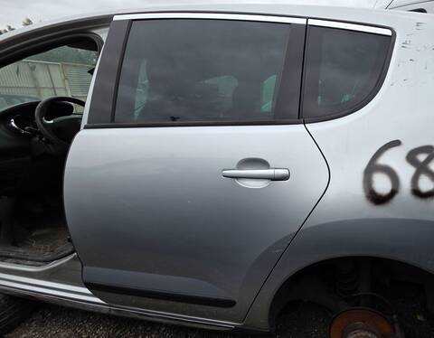 Puerta Trasera Izquierda Peugeot 3008 ALLURE 131CV 96KW